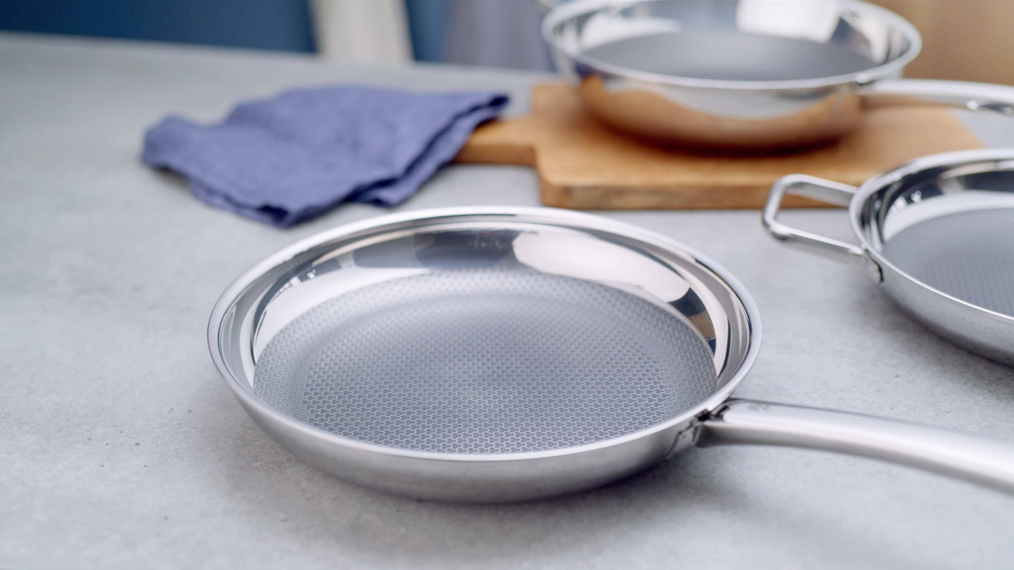 Pan guide WMF Singapore