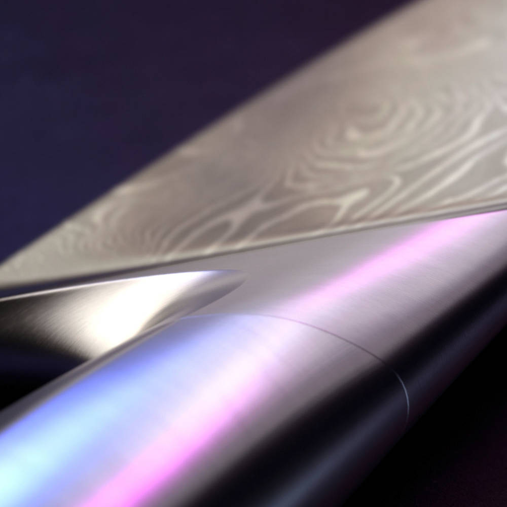 <b>Iconic design:</b> seamless, ergonomic and balanced.