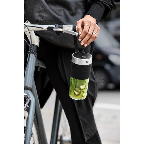 Rechargeable mini-blender