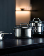 WMF Diadem Plus Low Casserole With Lid 24cm 4.5L 2.04KG,TransTherm® Universal Base,Cromargan® Stainless Steel 0730256040